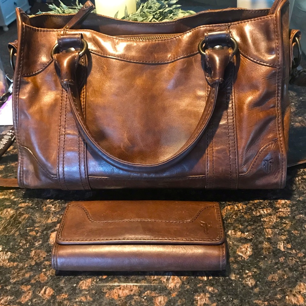Frye Melissa Satchel purse and matching wallet